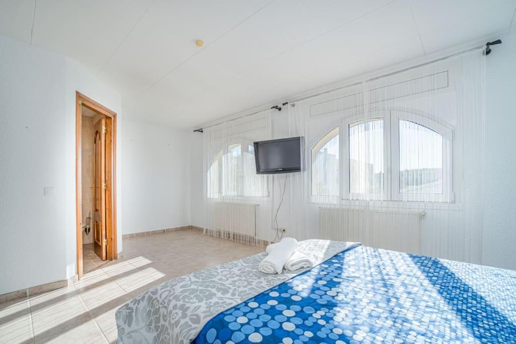 Sm21-Gran Casa De Vacaciones En La Playa, 4 Habitaciones, Climatizada, Piscina, Barbacoa Y Wifi เอมปูเรียบราบา ภายนอก รูปภาพ