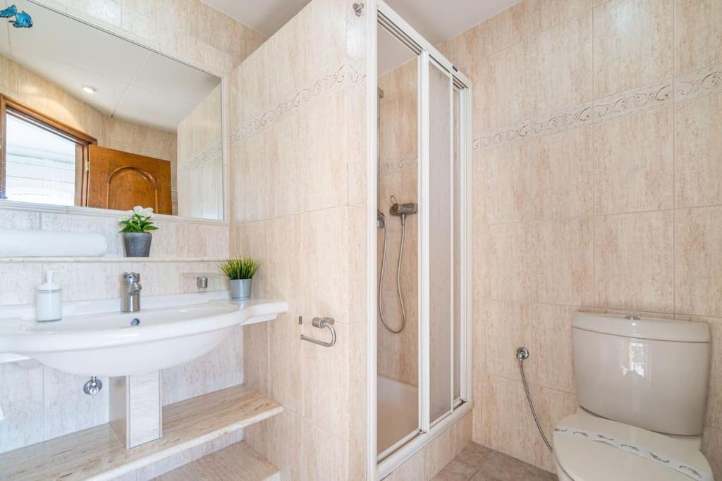 Sm21-Gran Casa De Vacaciones En La Playa, 4 Habitaciones, Climatizada, Piscina, Barbacoa Y Wifi เอมปูเรียบราบา ภายนอก รูปภาพ